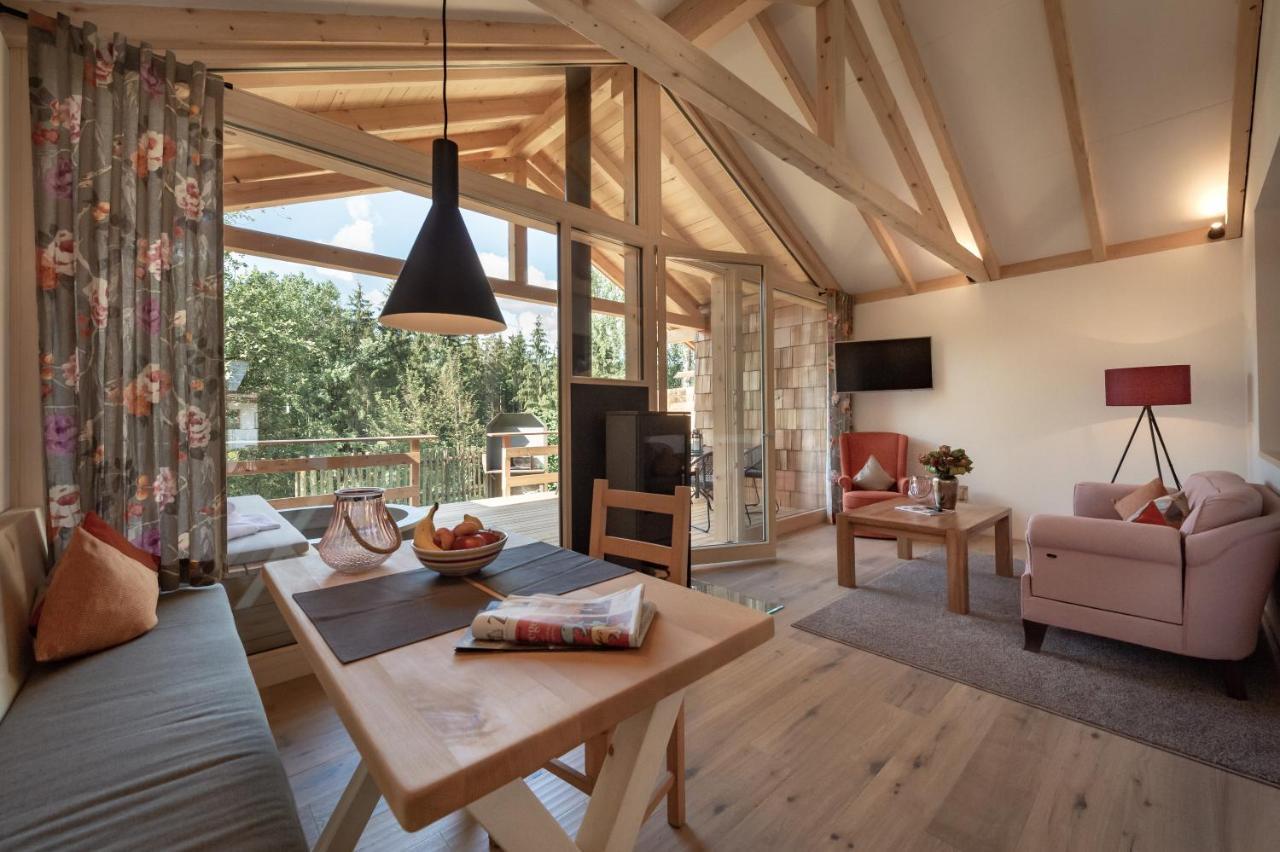 Forstgut - Premium Waldchalets Und Lodge Suiten Regen Exterior foto