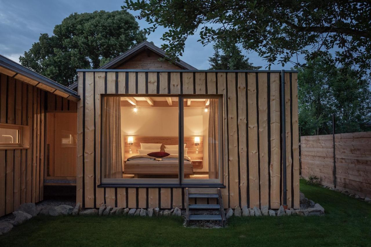 Forstgut - Premium Waldchalets Und Lodge Suiten Regen Exterior foto