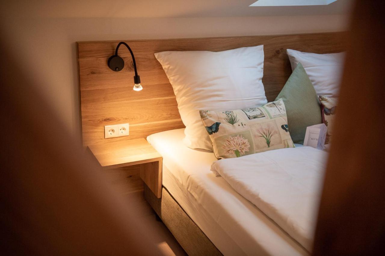 Forstgut - Premium Waldchalets Und Lodge Suiten Regen Exterior foto